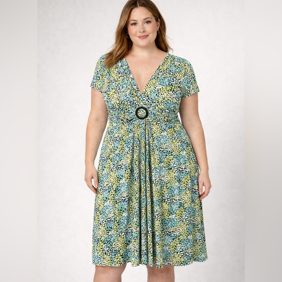 Studio I Dresses & Skirts - Studio I Green and Blue Leaf Print Cap Sleeve Dress Spring Office Flowy Sz 16